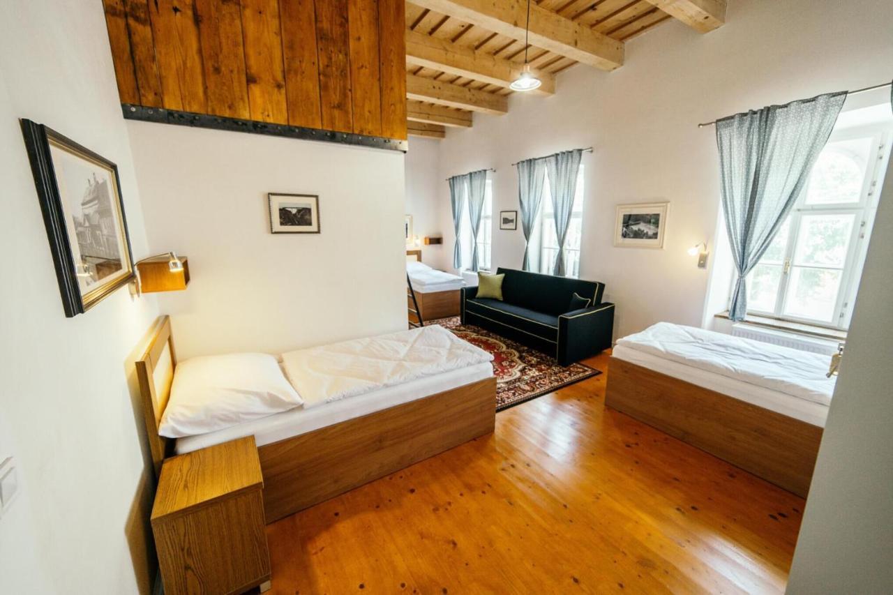 Hostel Cosmopolitan* Banská Štiavnica Zewnętrze zdjęcie