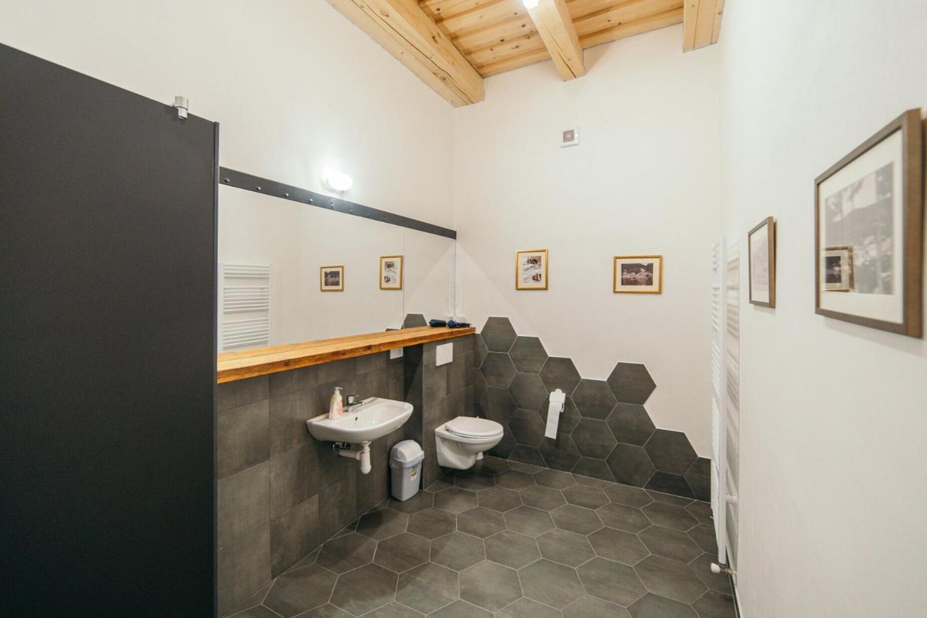 Hostel Cosmopolitan* Banská Štiavnica Zewnętrze zdjęcie